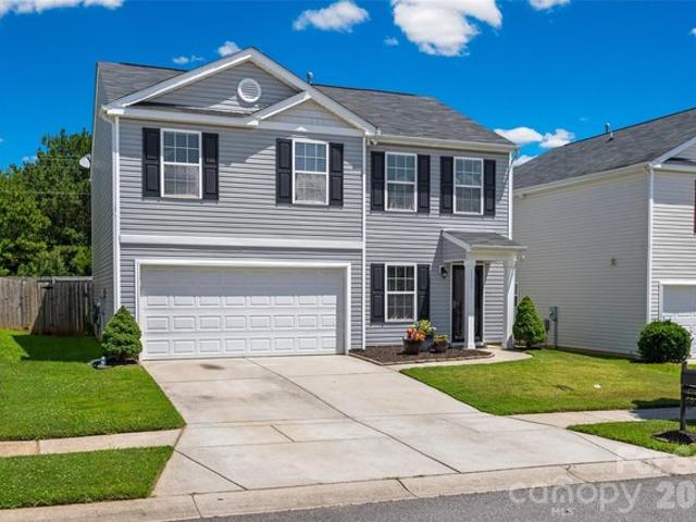 House for sale in Dallas, North Carolina