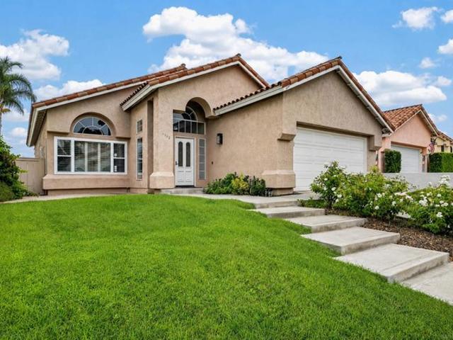 House for sale in Vista, California