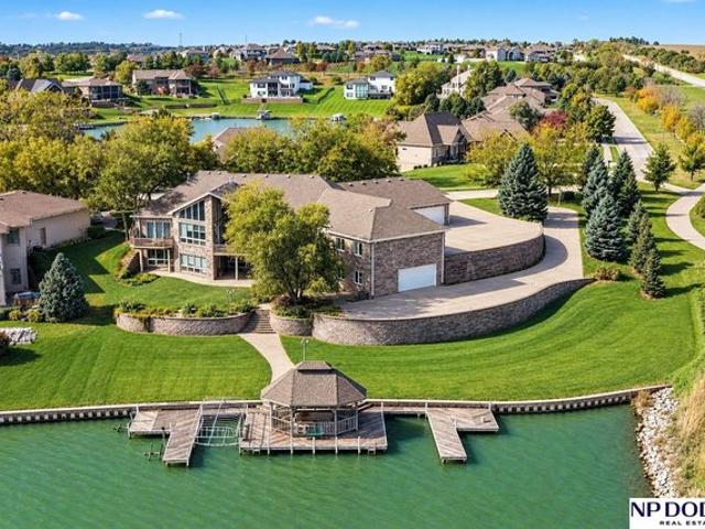 House for sale in Bennington, Douglas County