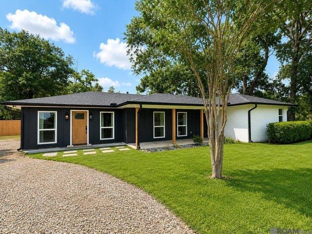 House for sale in Greenwell Springs, Central