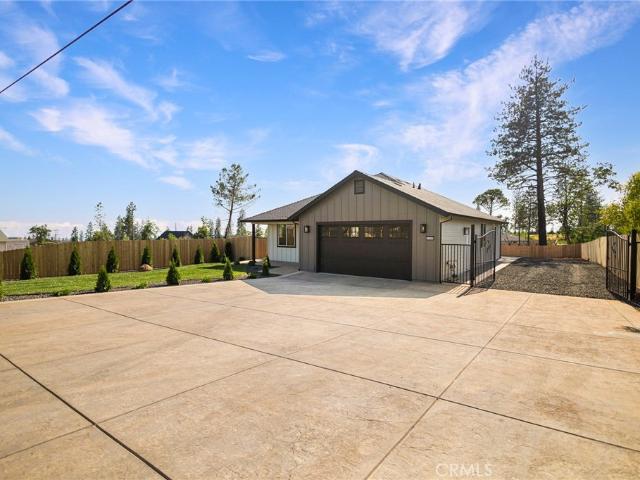 House for sale in Paradise