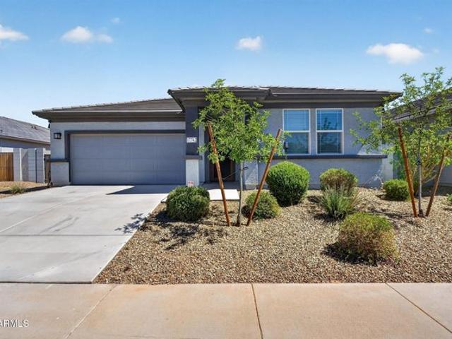 House for sale in Surprise, Arizona