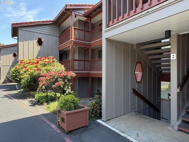 Condo for sale in Oregonia