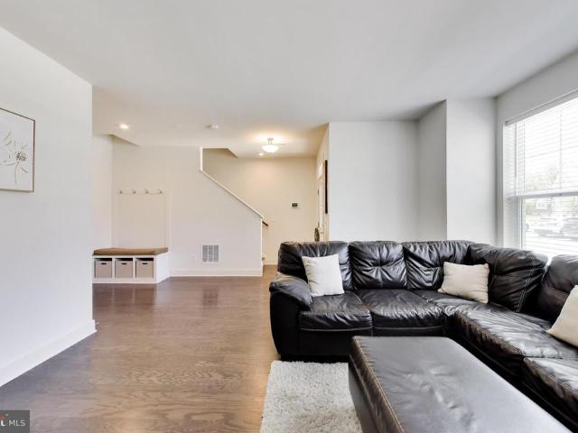 Townhouse for sale in Virginia