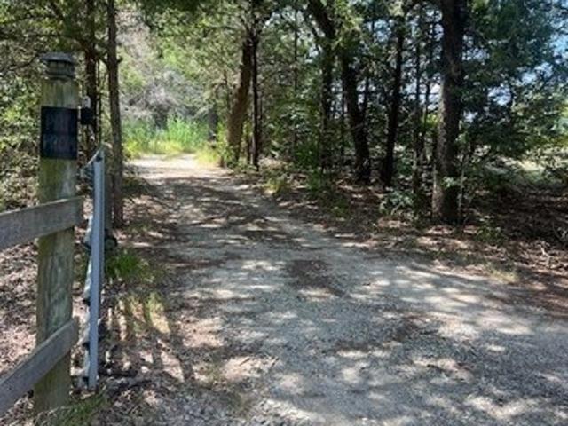 House for sale in Kemp, Texas