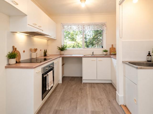 Apartment for rent in Runaway Bay, Gold Coast City