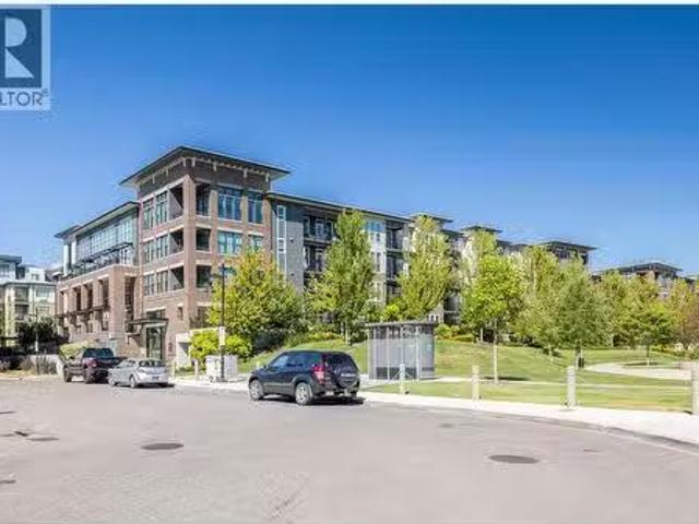Condo for sale in Winfield, British Columbia