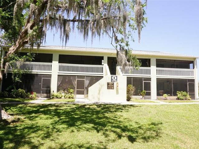Condo for sale in Lutz, Florida