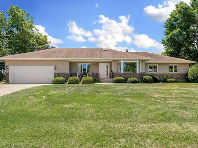 House for sale in Steele, Minnesota