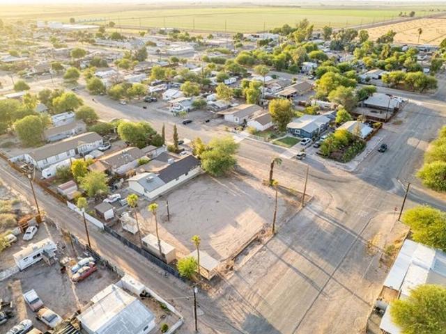 Land for sale in Seeley, California