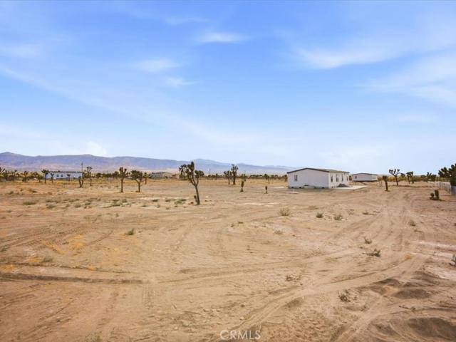 House for sale in Pinon Hills, California