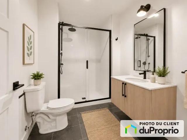 Apartment for rent in Saint-Lazare, Montérégie
