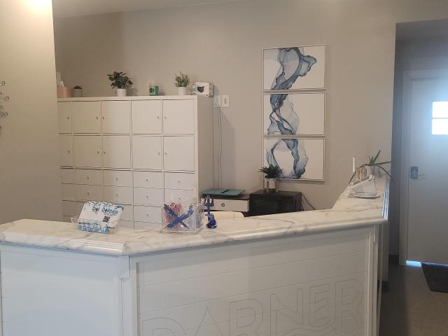 Commercial for sale in Green Bay