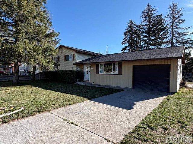 House for sale in Bingham, Idaho