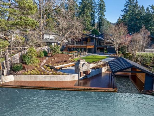 House for sale in Oregonia