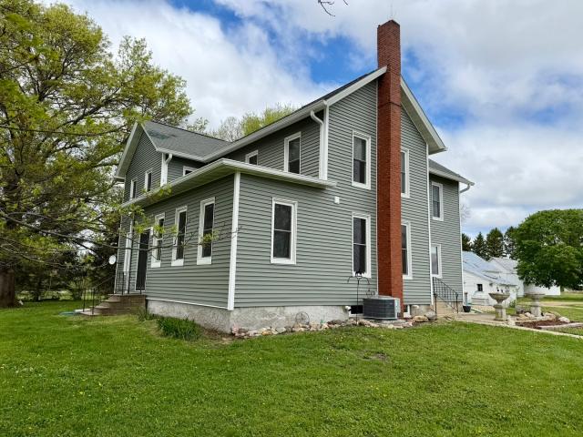 House for sale in Bureau, Illinois
