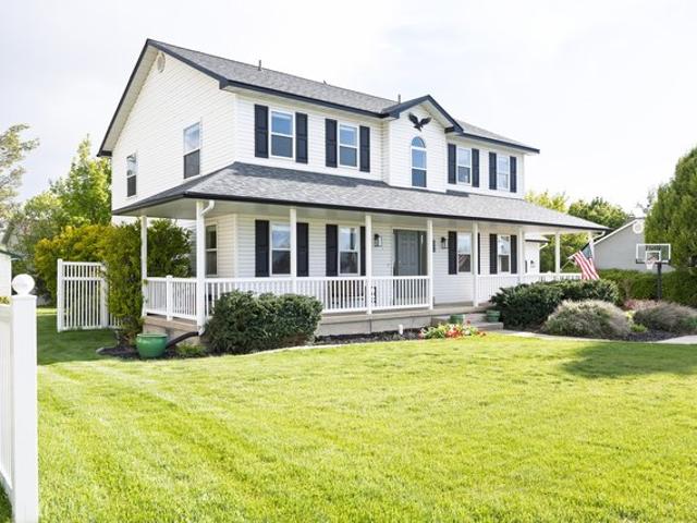 House for sale in Cache, Utah