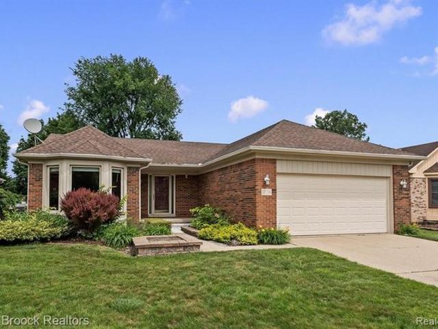 House for sale in Troy, Michigan