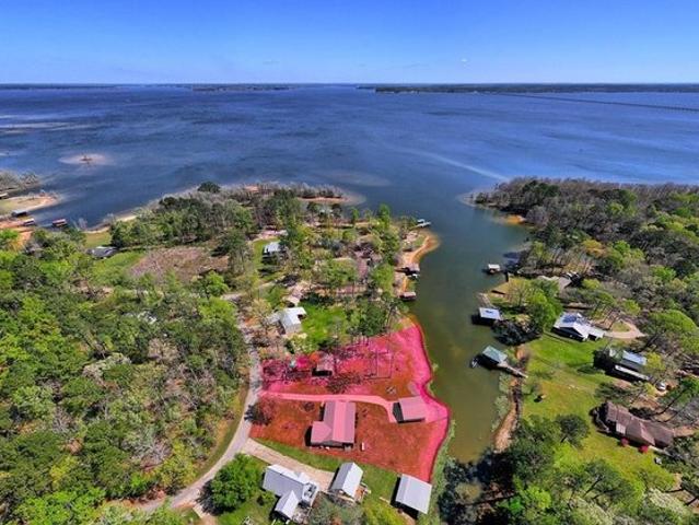 House for sale in Sabine, Texas