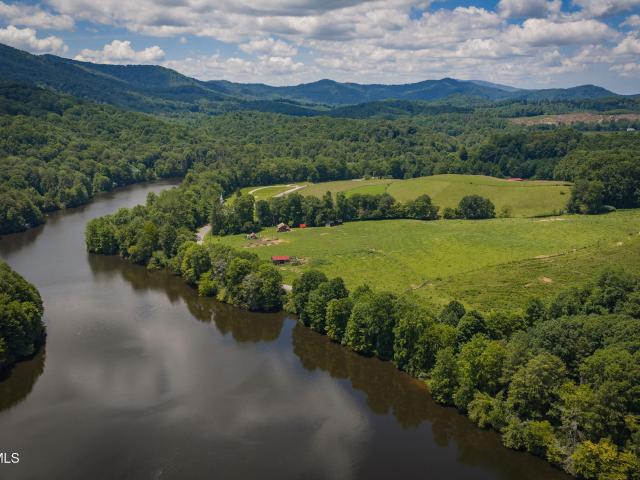 Land for sale in Backwoods, Roan Mountain