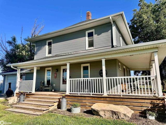 House for sale in Bedford, Iowa