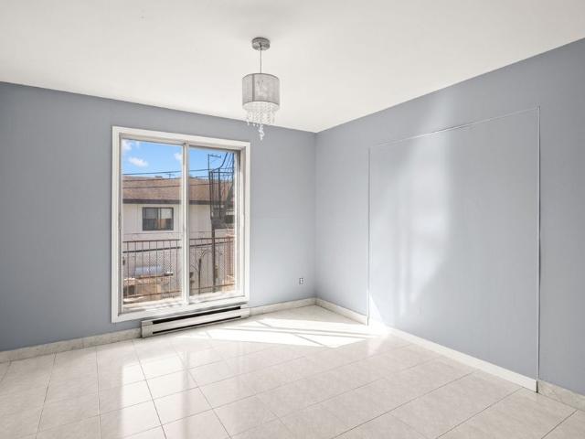 Apartment for rent in St. Leonard's, Quebec