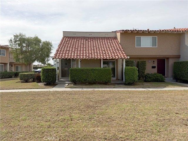 Townhouse for sale in Colonia Juarez, Fountain Valley