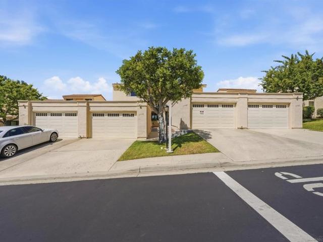 Condo for sale in Poway, California
