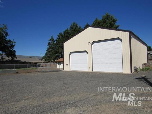 House for sale in Clarkston, Washington