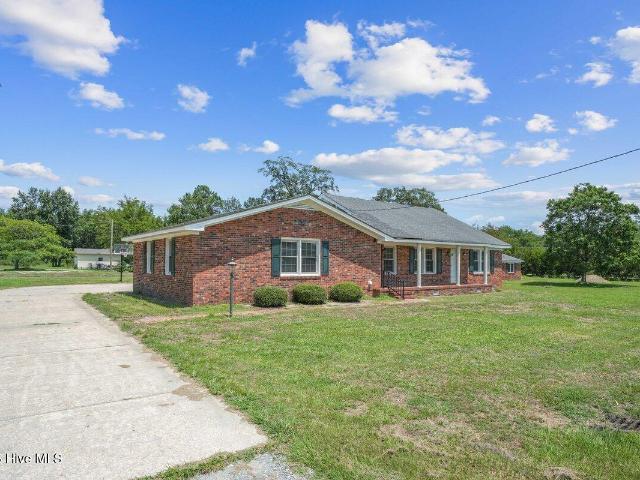 House for sale in Pink Hill, North Carolina