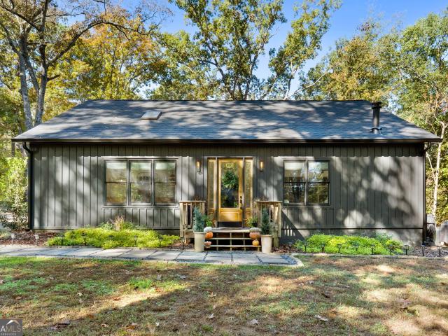 House for sale in Jackson, Georgia