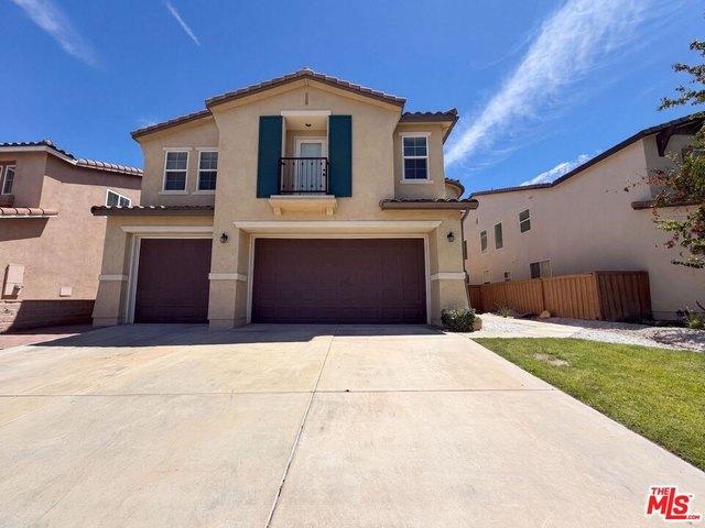 House for sale in Canyon Country, California