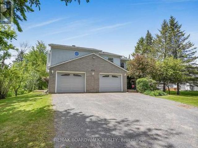 House for sale in Clarence-rockland, Ontario