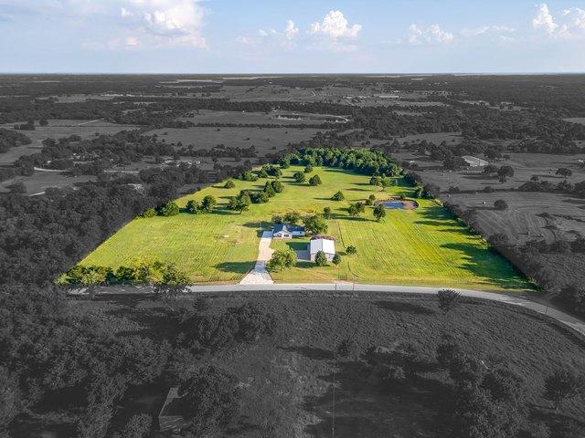 Farm for sale in Collinsville, Texas
