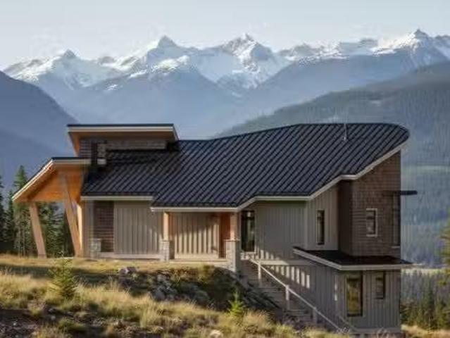 House for sale in Pemberton, British Columbia