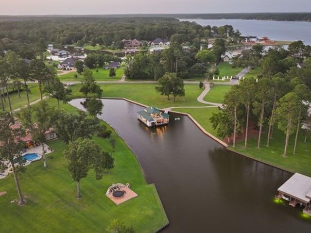 House for sale in Smith, Texas