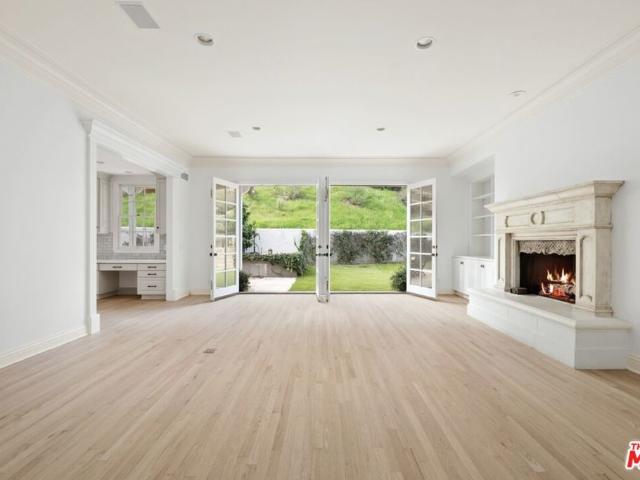 Property for rent in Canoga Park, California
