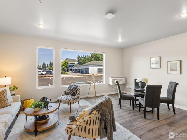 Property for rent in Washington