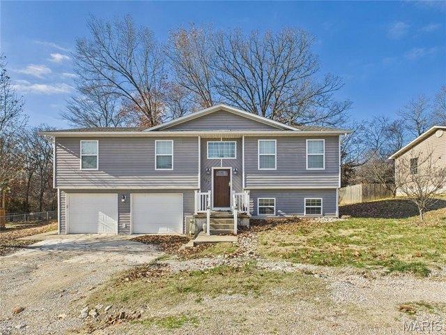 House for sale in Poplar Bluff, Missouri