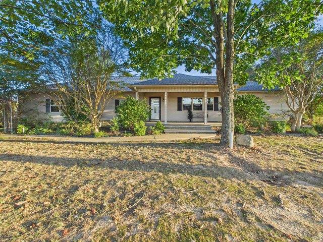 House for sale in Ark