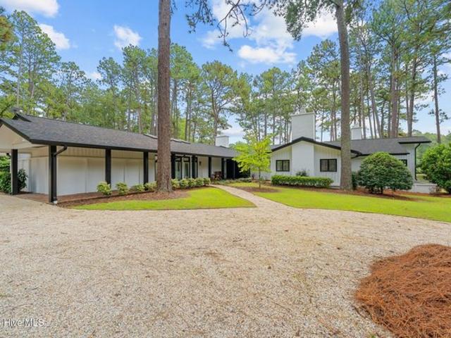 House for sale in Southern Pines, Moore County