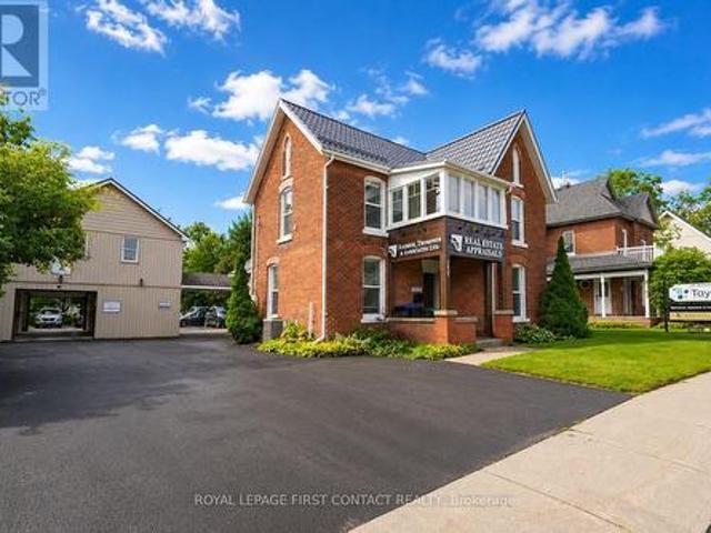 Commercial for sale in Barrie, Central Ontario