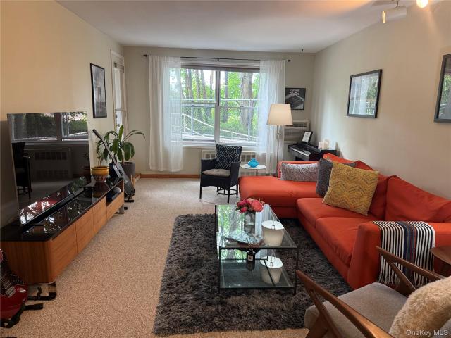 Property for sale in Hartsdale, New York