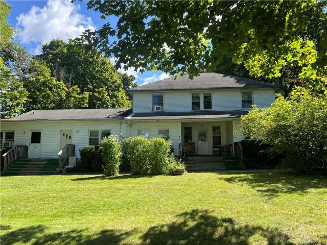 House for sale in Baldwin Place, New York