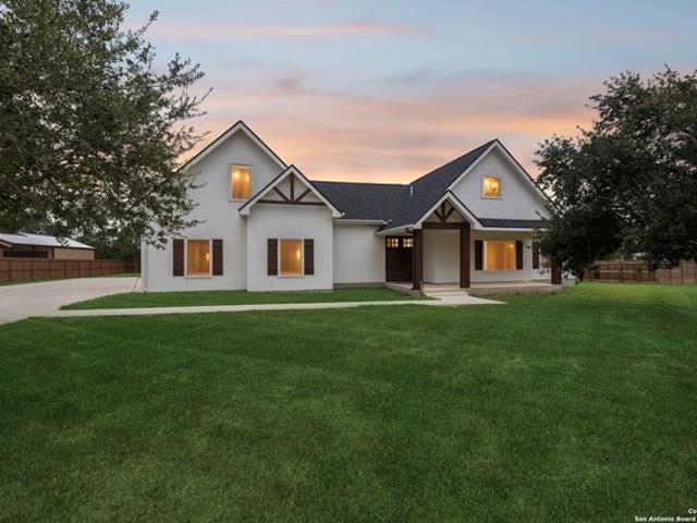 House for sale in Lytle, Texas
