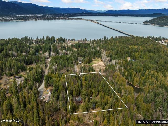 Property for sale in Sagle, Idaho