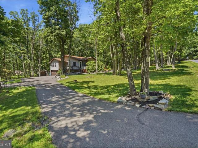House for sale in Gilbert, Pennsylvania