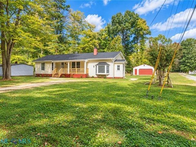 House for sale in Mathews, Mathews County