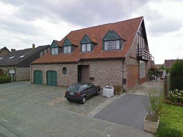 Bureau vente à Moorslede, West-Vlaanderen
