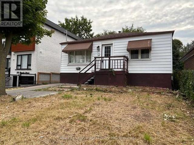 House for sale in Woburn, Ontario
